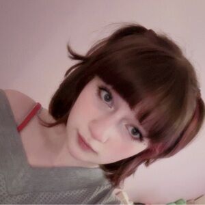 Meet your Posher, Maddie